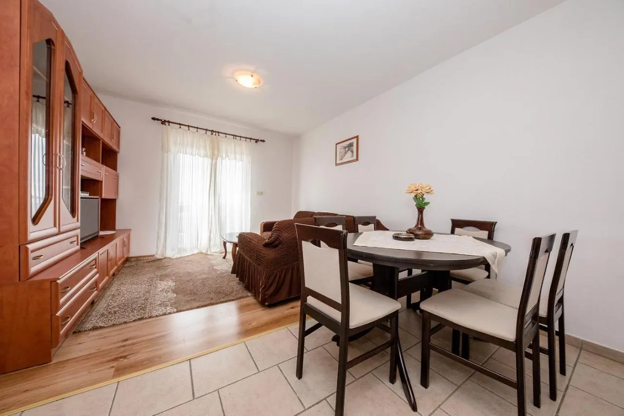 Apartments Zentil Banjol 0*,  كرواتيا